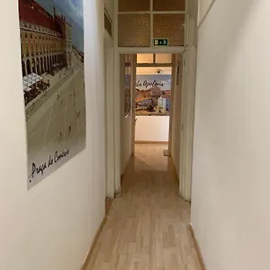 Meyra Hostel Lisbon